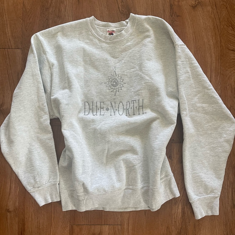 VTG Fruit of the Loom Light Gray Crewneck Sweater DUE NORTH